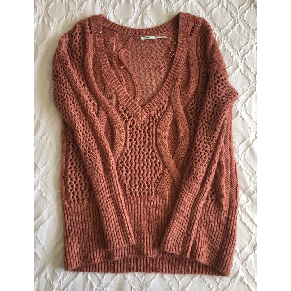 Kimchi Blue - EUC, Cable Knit V-neck Sweater